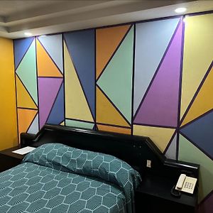 Hotel Gama